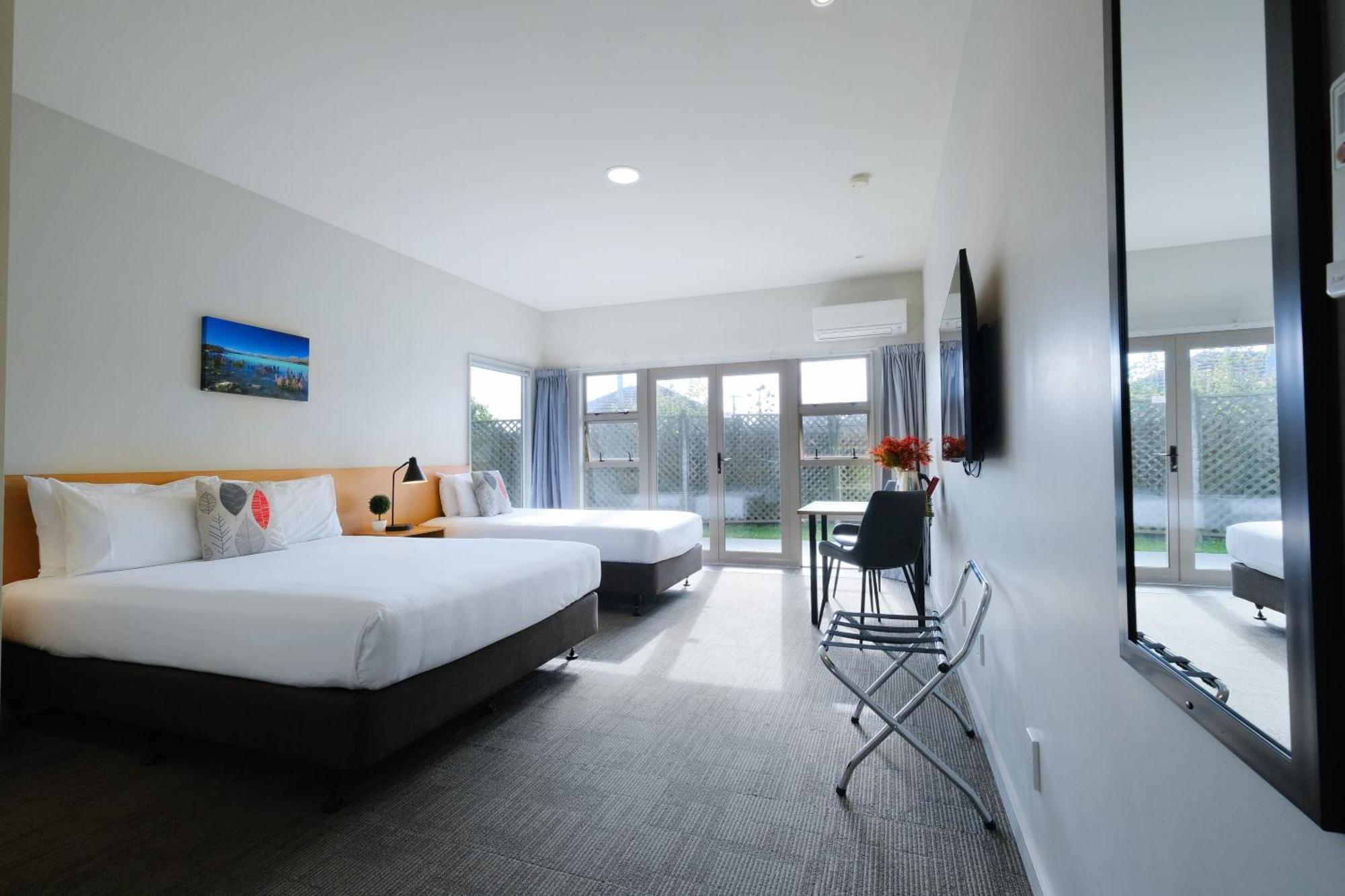 The Garden Hotel Christchurch Buitenkant foto